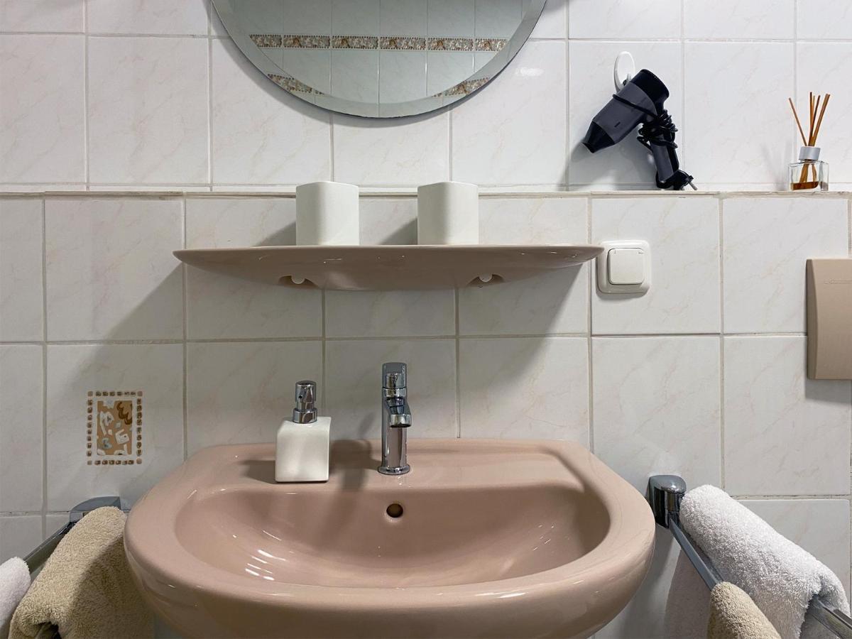 Haus Kranzusch Apartment ซอนโทเฟิน ภายนอก รูปภาพ